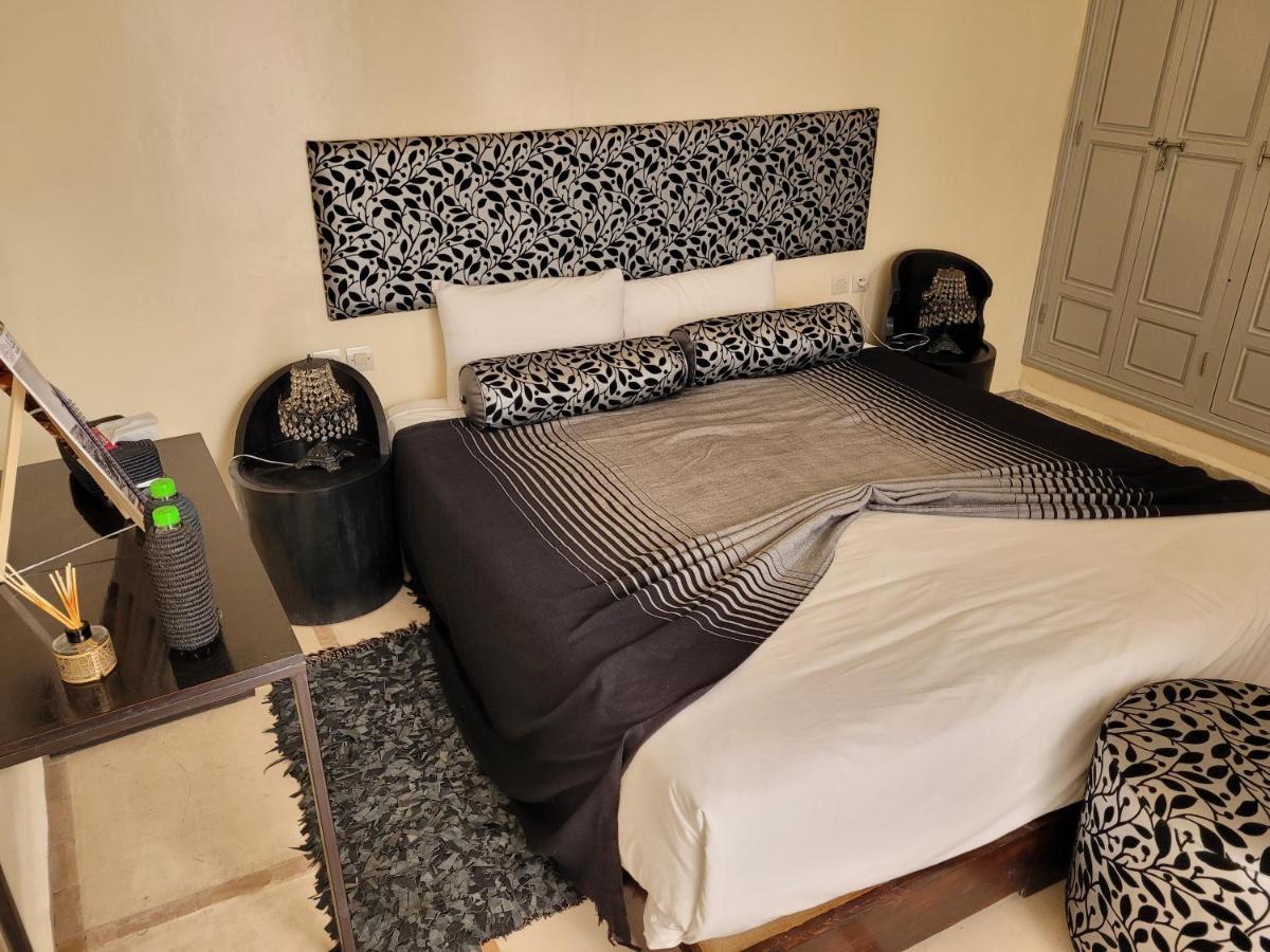 Riad Dar Chadia Marrakesh Bagian luar foto